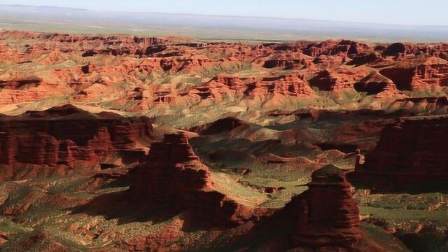 甘肃张掖的平山湖大峡谷,崎岖的地貌,不一样的风土人情