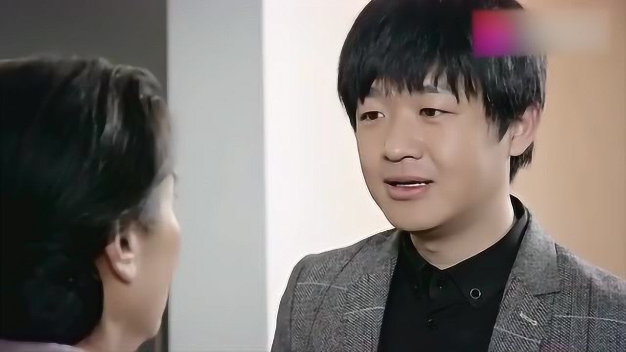 傻根进城:大根知道心爱的人结婚了,伤心跑出去