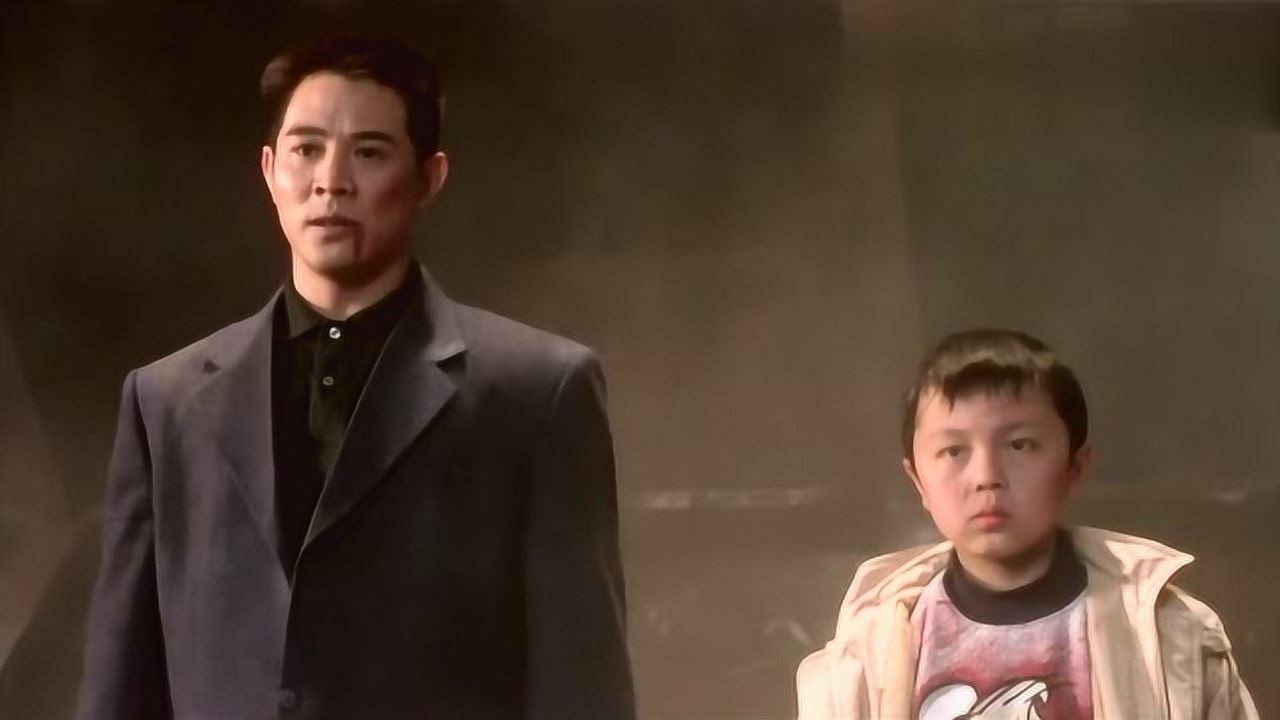李连杰和谢苗同台演绎父子这个时候的李连杰是真的帅