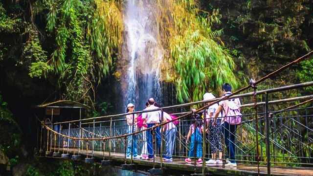 这个瀑布比黄果树还要美,风景超级壮观,只因没有名气鲜为人知!