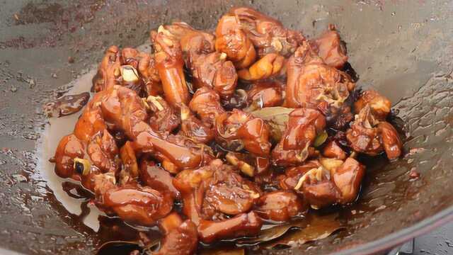 猫肉很多人不敢吃,厨娘这么一做,百吃不厌,好吃到连汤汁都不剩