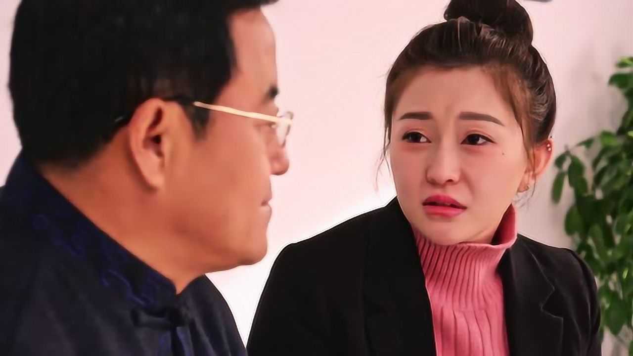 《乡村爱情10》白清明从豆制品厂出来,刘能随即带他离开