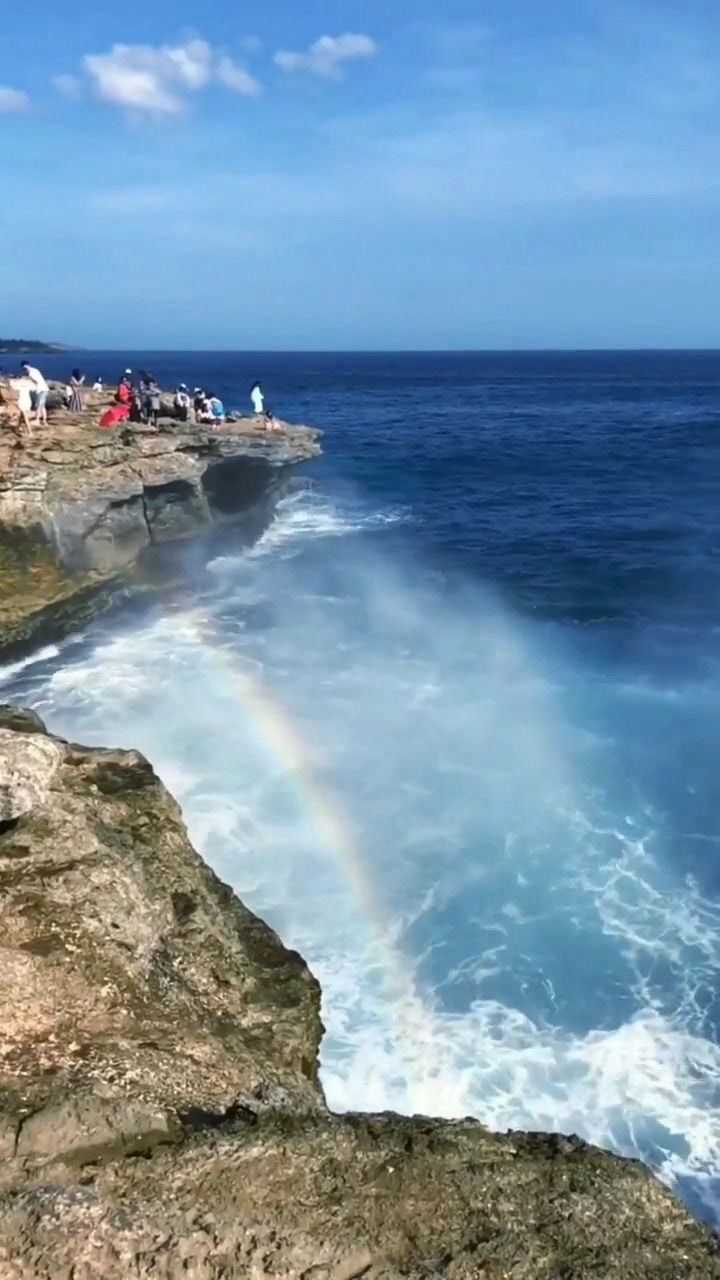 第一次在海邊看彩虹