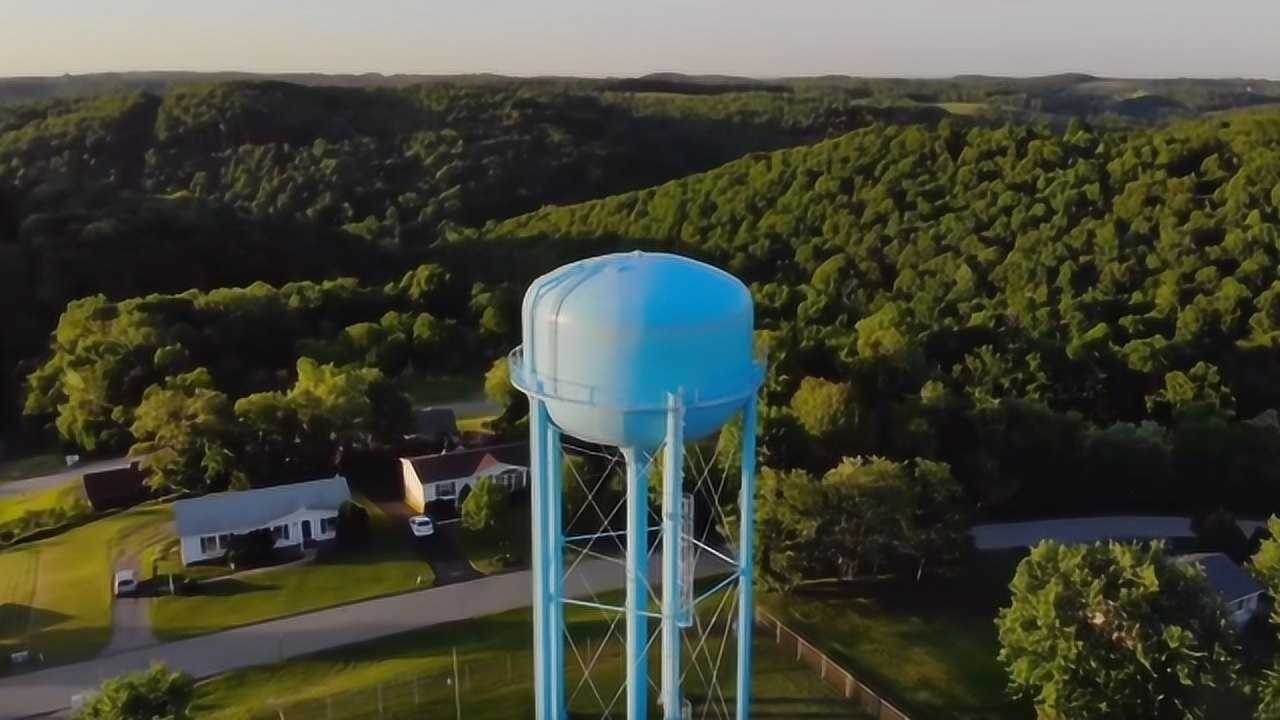 自来水怎么上200米高楼老外讲水塔运作网友怪不得会被淘汰