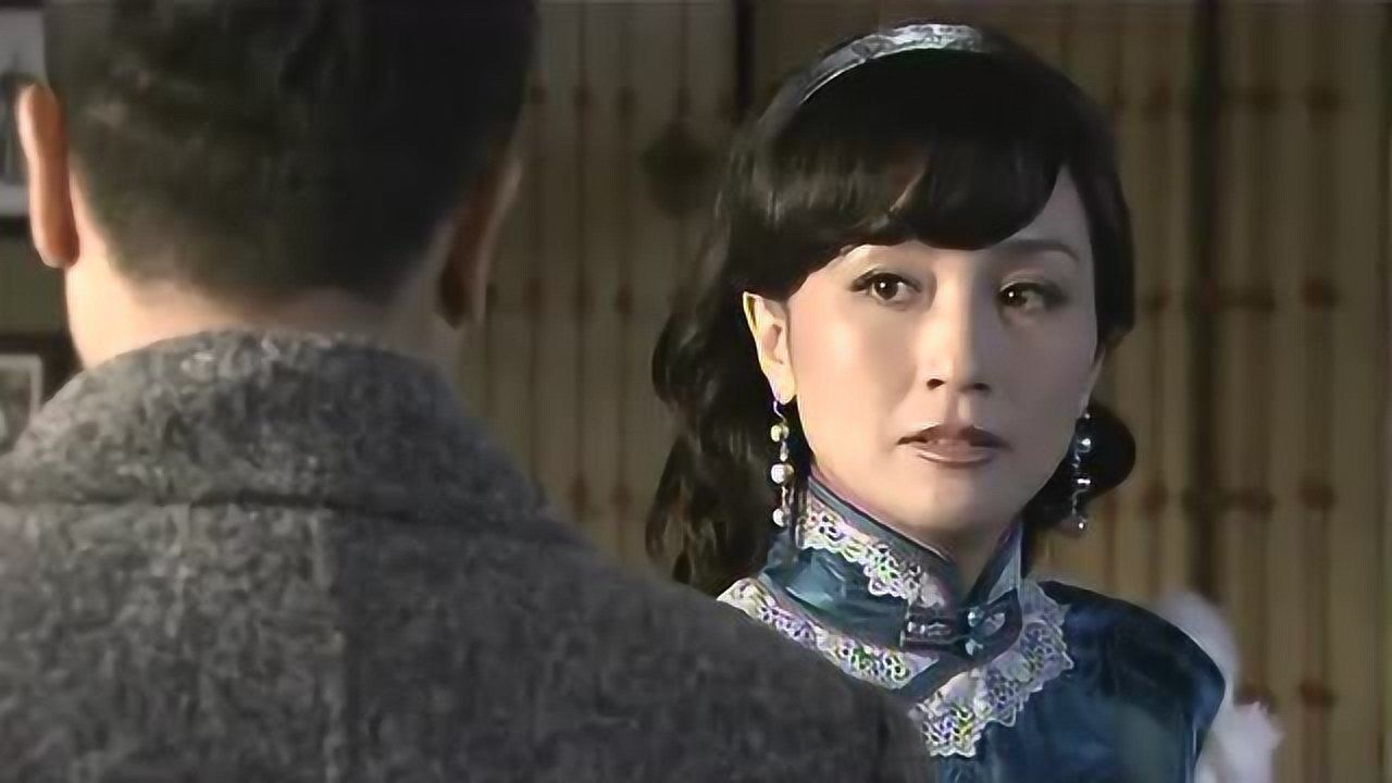 兵临城下:小白玉胸口又挨了一刀,这谁扛得住呀!