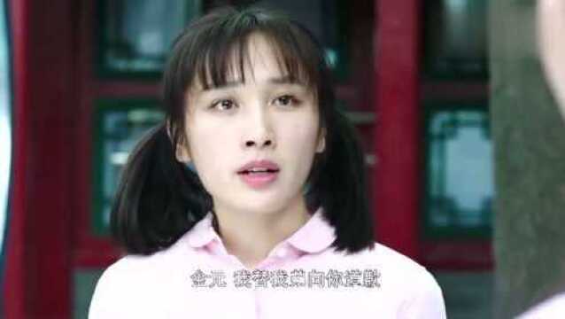 农村小孩习惯早起上厕所,房主女儿突然发现湿湿的,仔细一看愣了