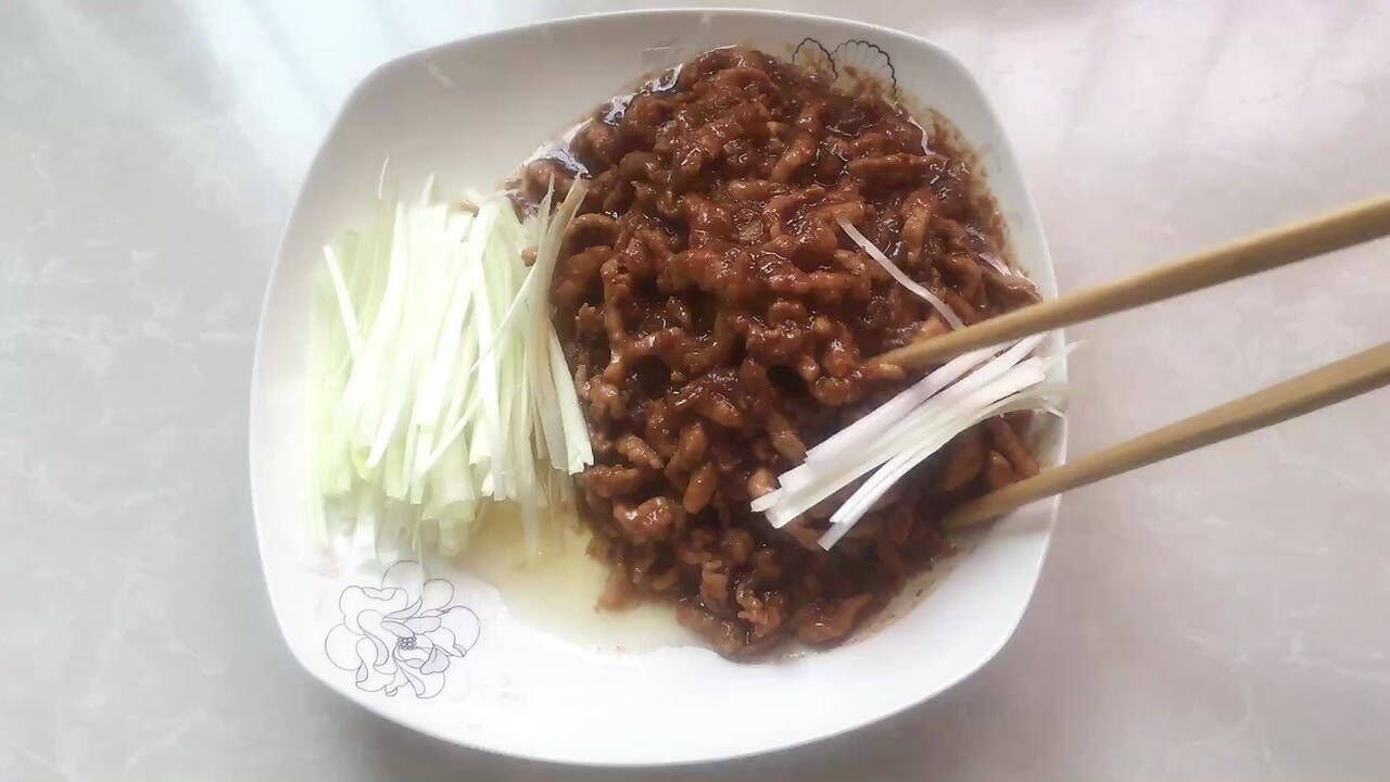 京醬肉絲,爽嫩就完事了_騰訊視頻