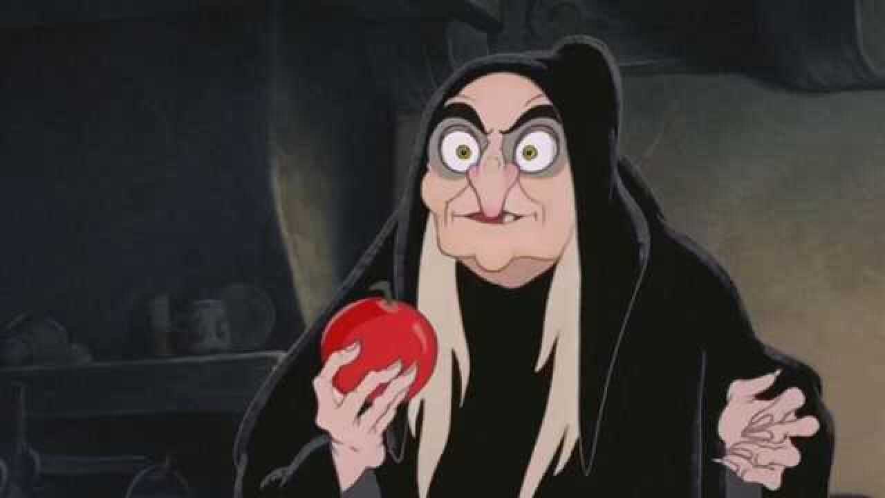 恶毒的白雪公主后母真实下场惨烈童话故事远没有你想的真善美