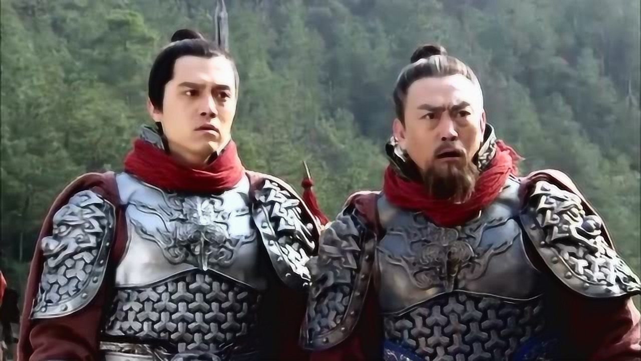 裴元庆受杖刑,姐姐替他受刑,李元霸摔下了马