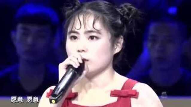 小学文化出生于1999年女孩来求职,女老板:我要了