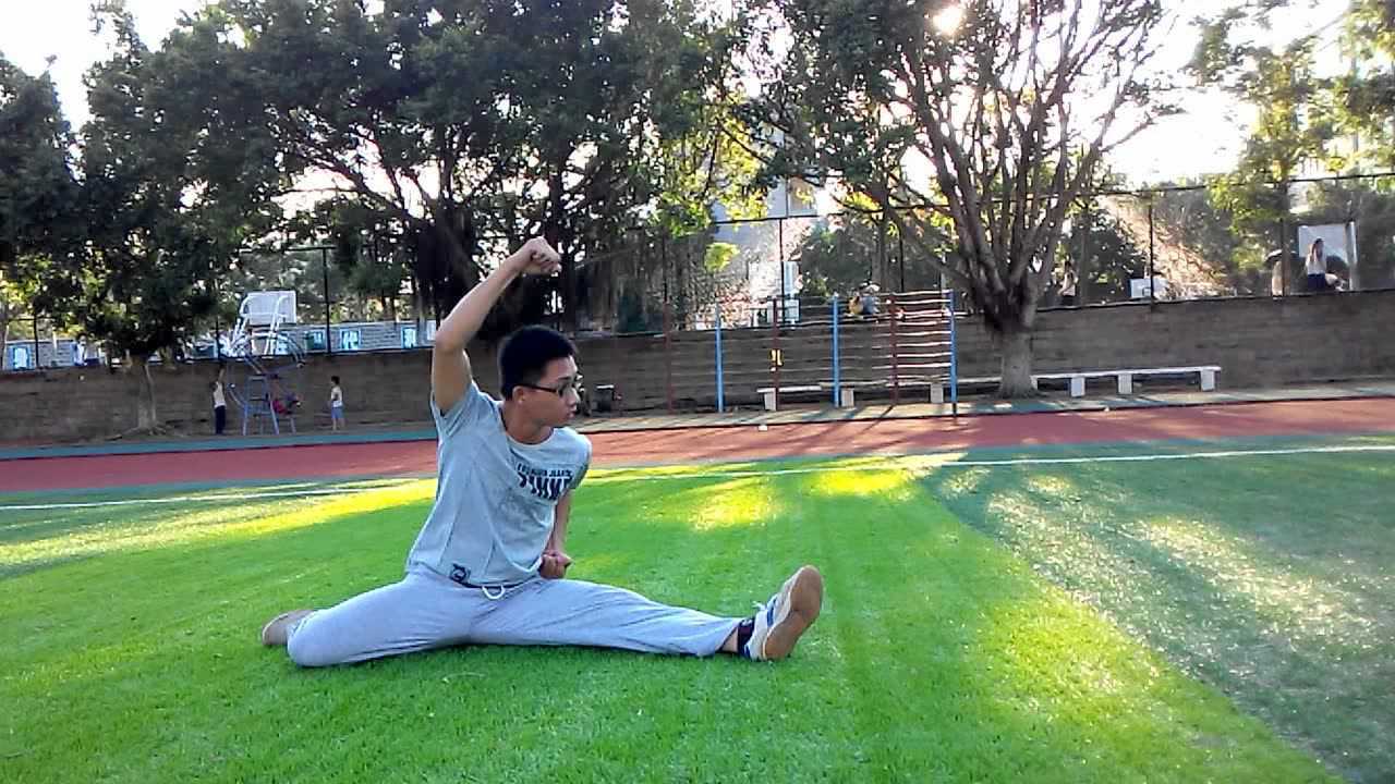 武术之旋风腿组合动作