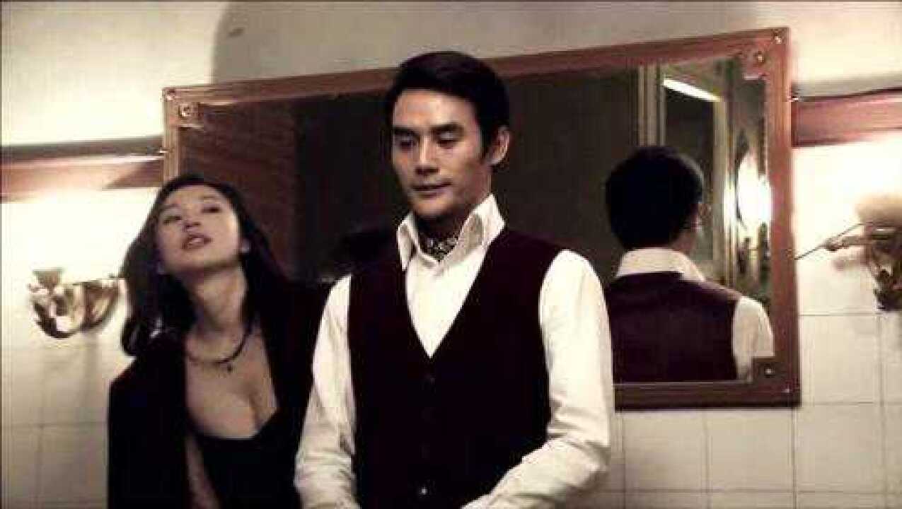 美女醉酒呕吐，公孙泽贴心照顾，这样的男朋友哪里找？_高清