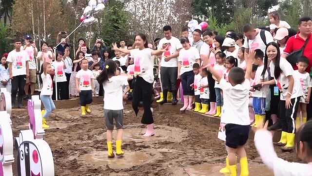 小猪佩奇欢乐“家”年华全国快乐起航 趣味互动共享夏日家庭时光