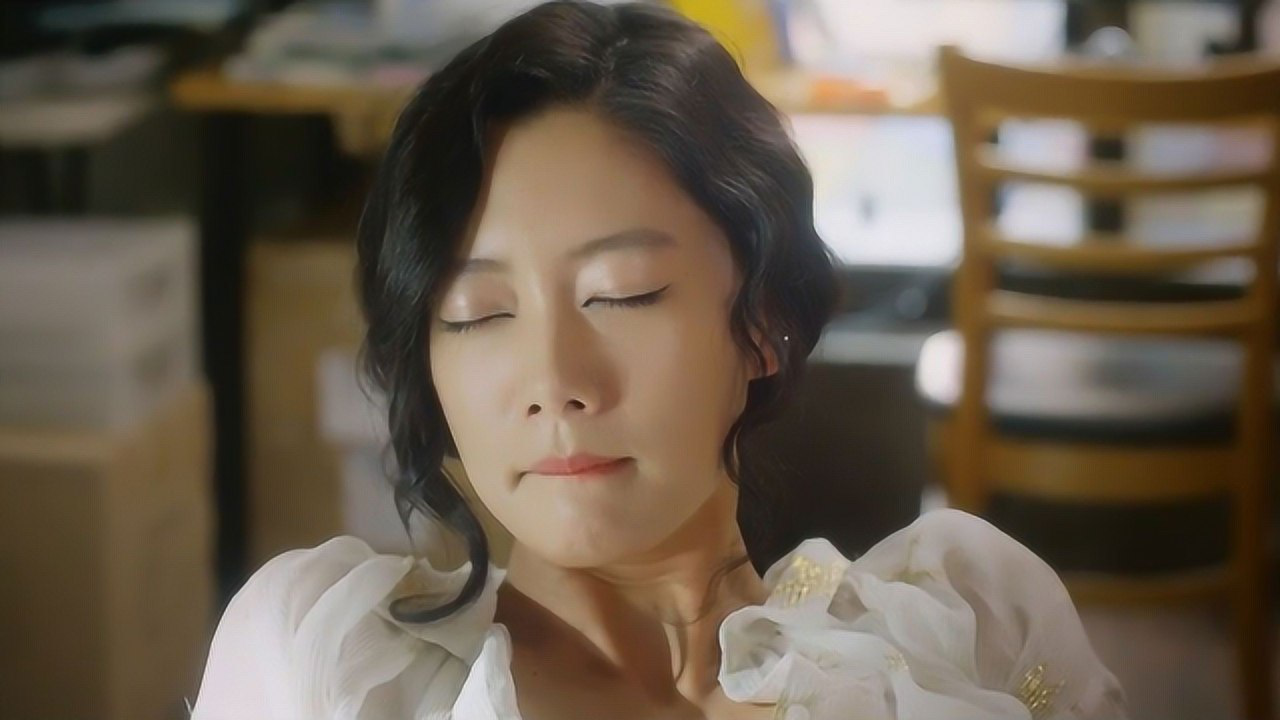 《玩物》韩国女明星电影,还原真实娱乐圈光鲜的背后,免费在线看