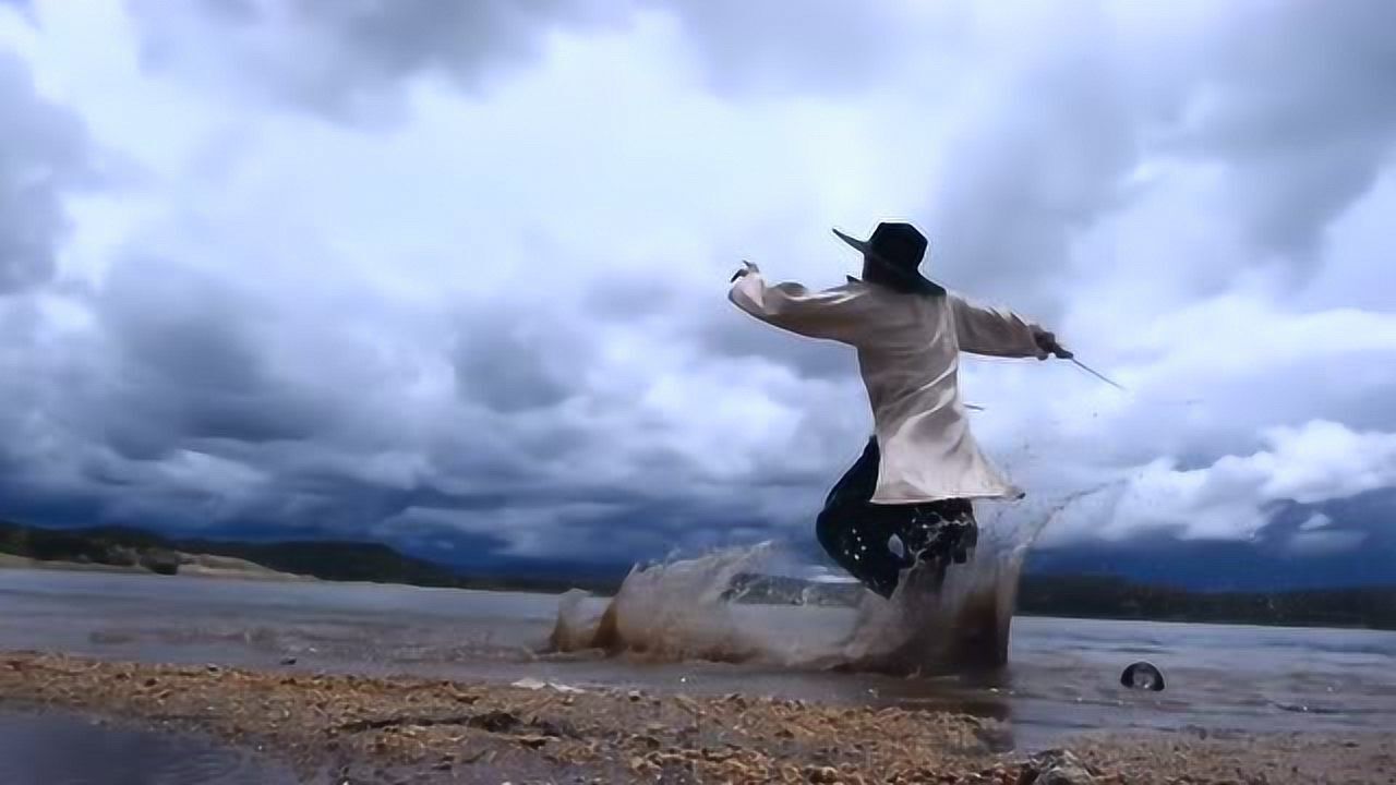 武当醉剑,海拔4600米海子山飘飞,腾空的醉步惊鸿演绎!