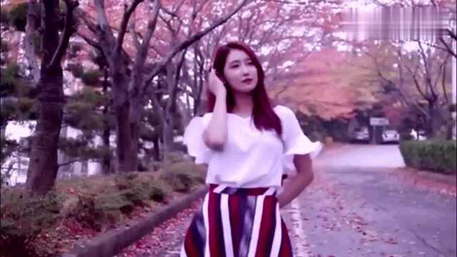 韩国女神模特柳多妍,最新写真化身文艺少女,太美了