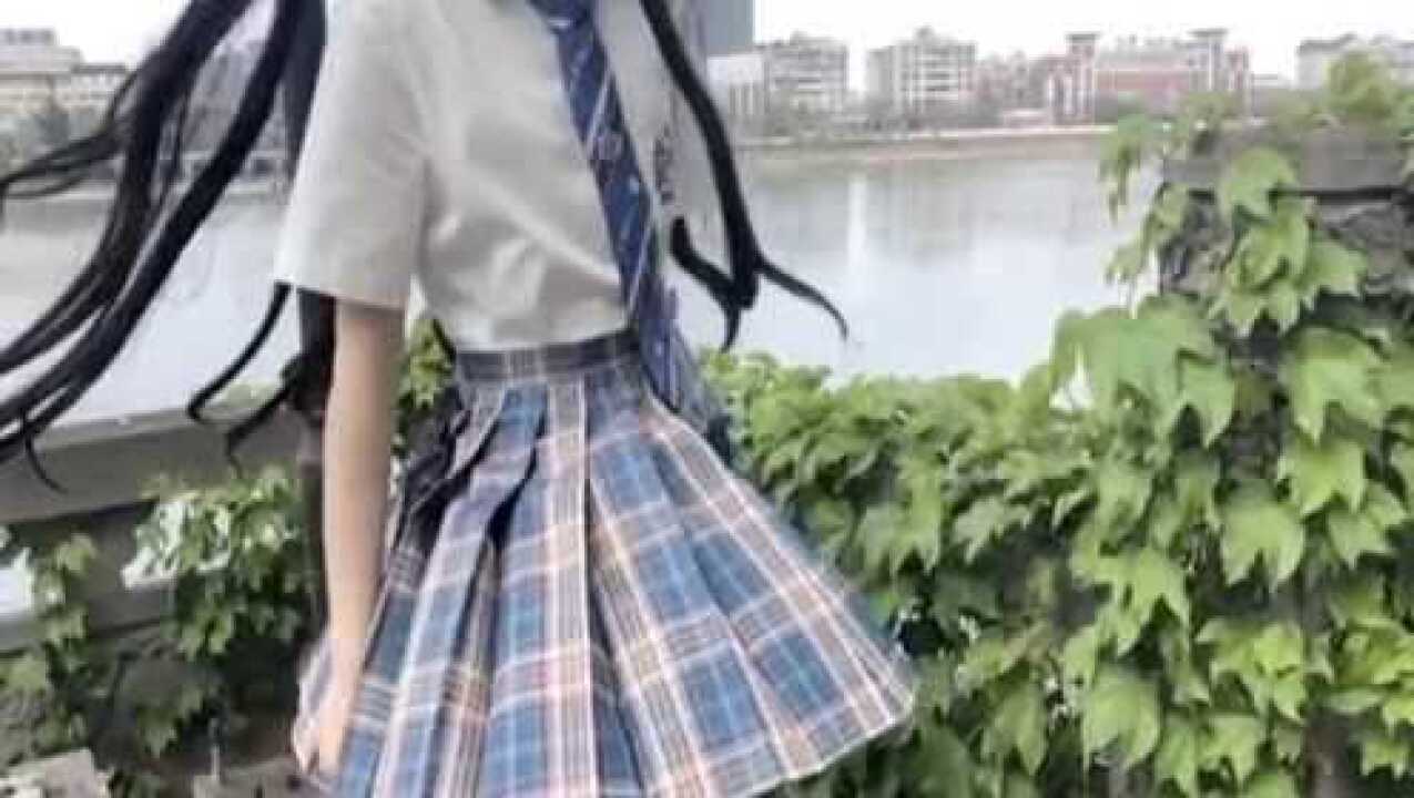 JK制服小萝莉来咯~_高清