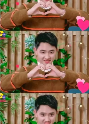 都暻秀比心合集,鹅式比心好可爱啊!