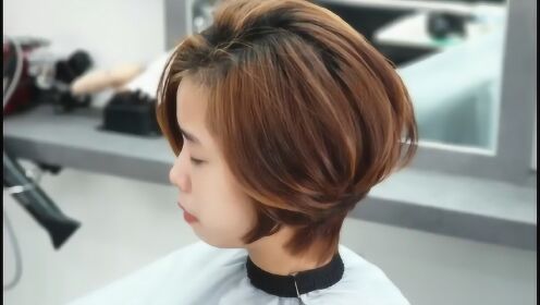 发廊常见的商业女士短发快速修剪技巧,供理发师学习