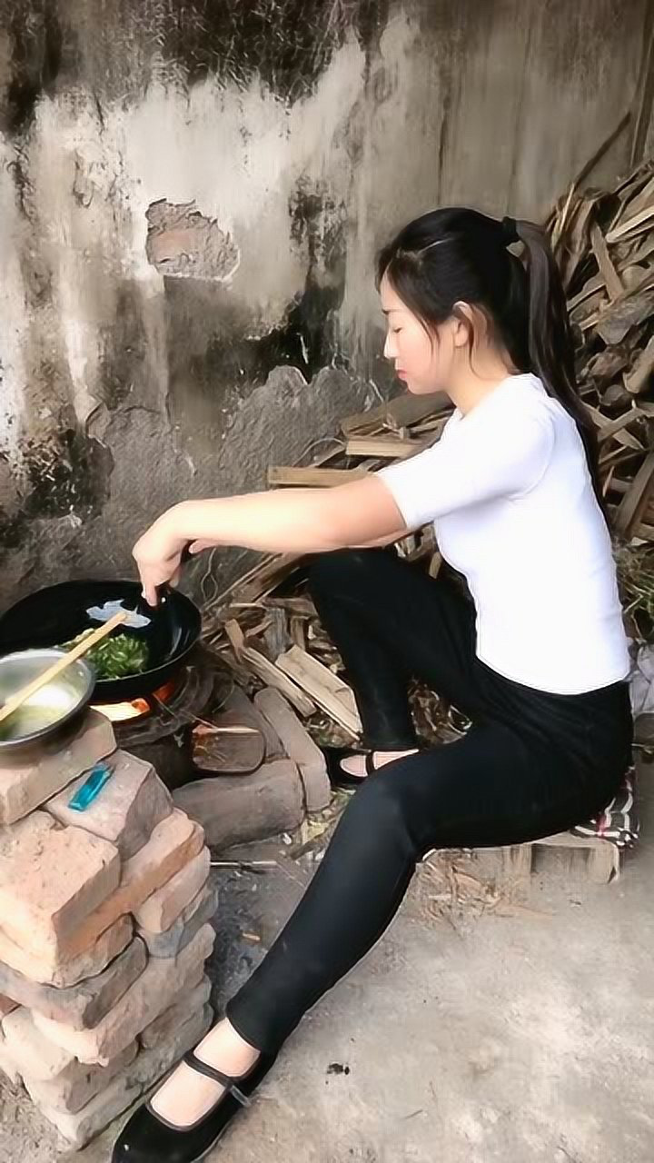 农村女人上得厅堂下得厨房娶回家旺夫