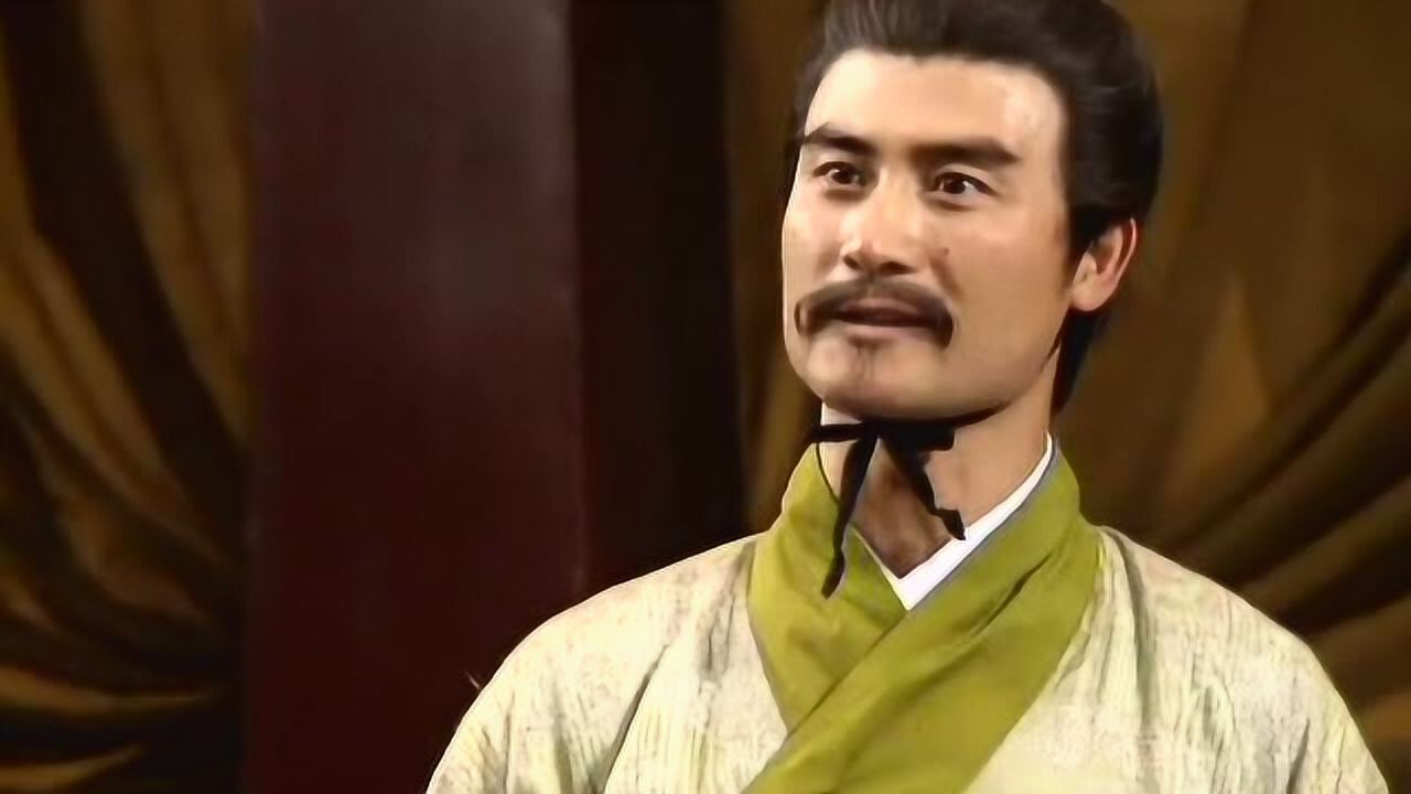 三国演义刘备得罪曹操陈登建议向袁绍求救