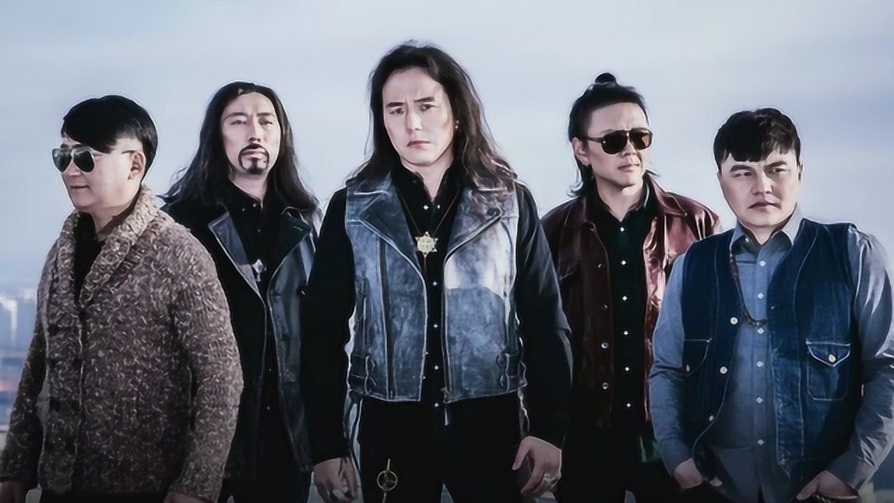 零点乐队现场演唱爆燃的《相信自己》,点亮80后的回忆