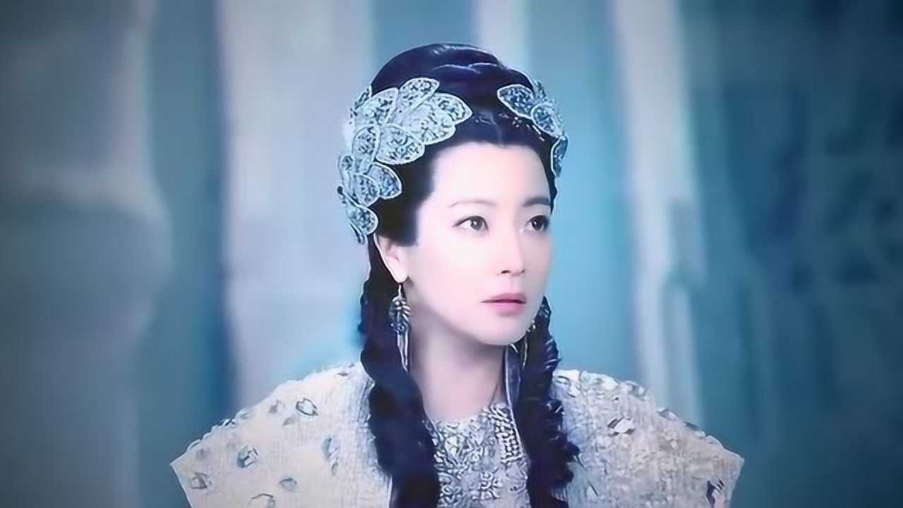 火王被人鱼公主的美貌吸引,公主落泪变珍珠