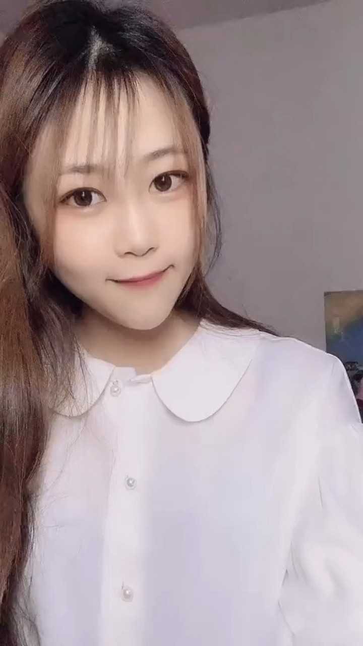 好真实的小姐姐