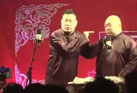 张鹤伦调侃郎鹤焱学历:煤气罐大学毕业,郎:北工大,最后爆笑!