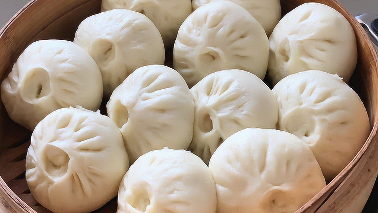 豌豆不要煮着吃了,教你做豌豆包子,薄皮大馅很松软,比肉包好吃