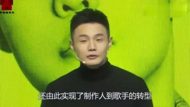 李荣浩晒搞怪自拍,扎“双马尾”少女感十足,网友直呼撞脸杨丞琳