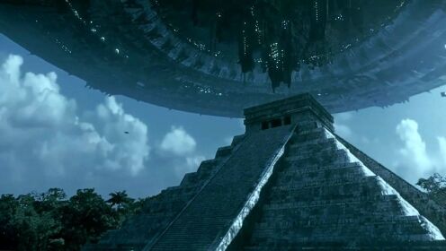 4分钟看完《诅咒之城：玛雅》，考古学家探险玛雅古城，无意中唤醒暗星生物，惨遭团灭！