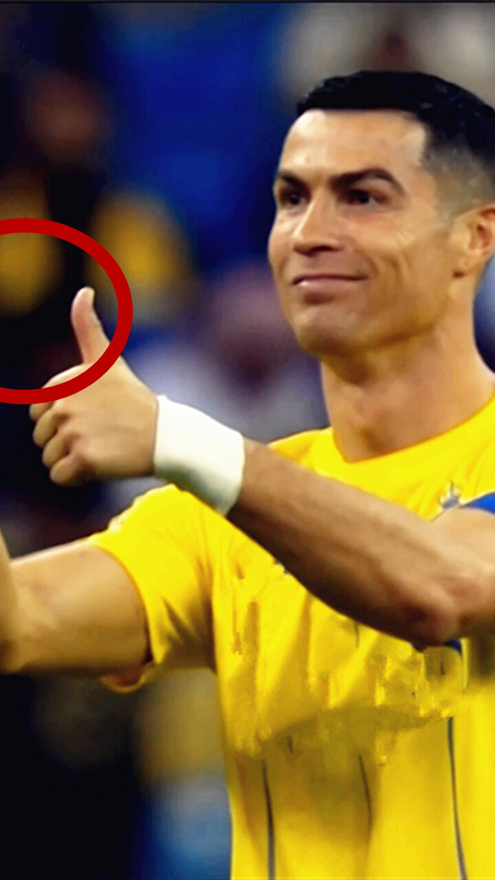 对手假摔造黄牌 迅速起身,c罗追着鼓掌 双手点赞