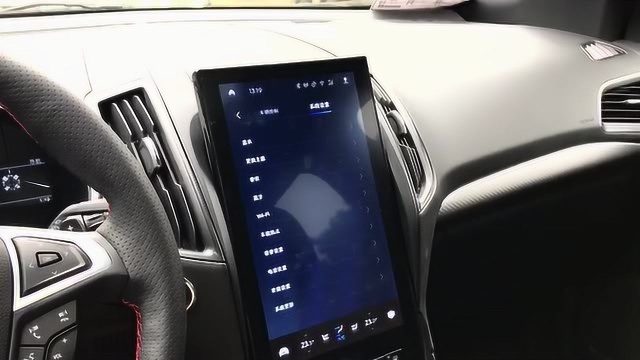 抢鲜看:福特锐界ST line内饰配置,仪表功能全面,中控屏声控反应好