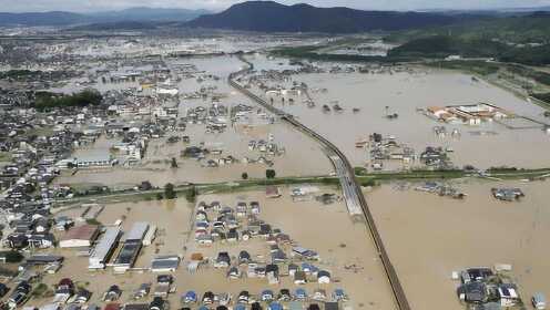 日本台风区又曝大灾，20万民众将紧急逃难，政府警告迅速离开