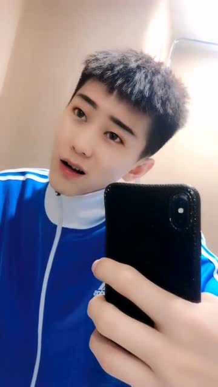 姑娘 小生不才 让您见笑了