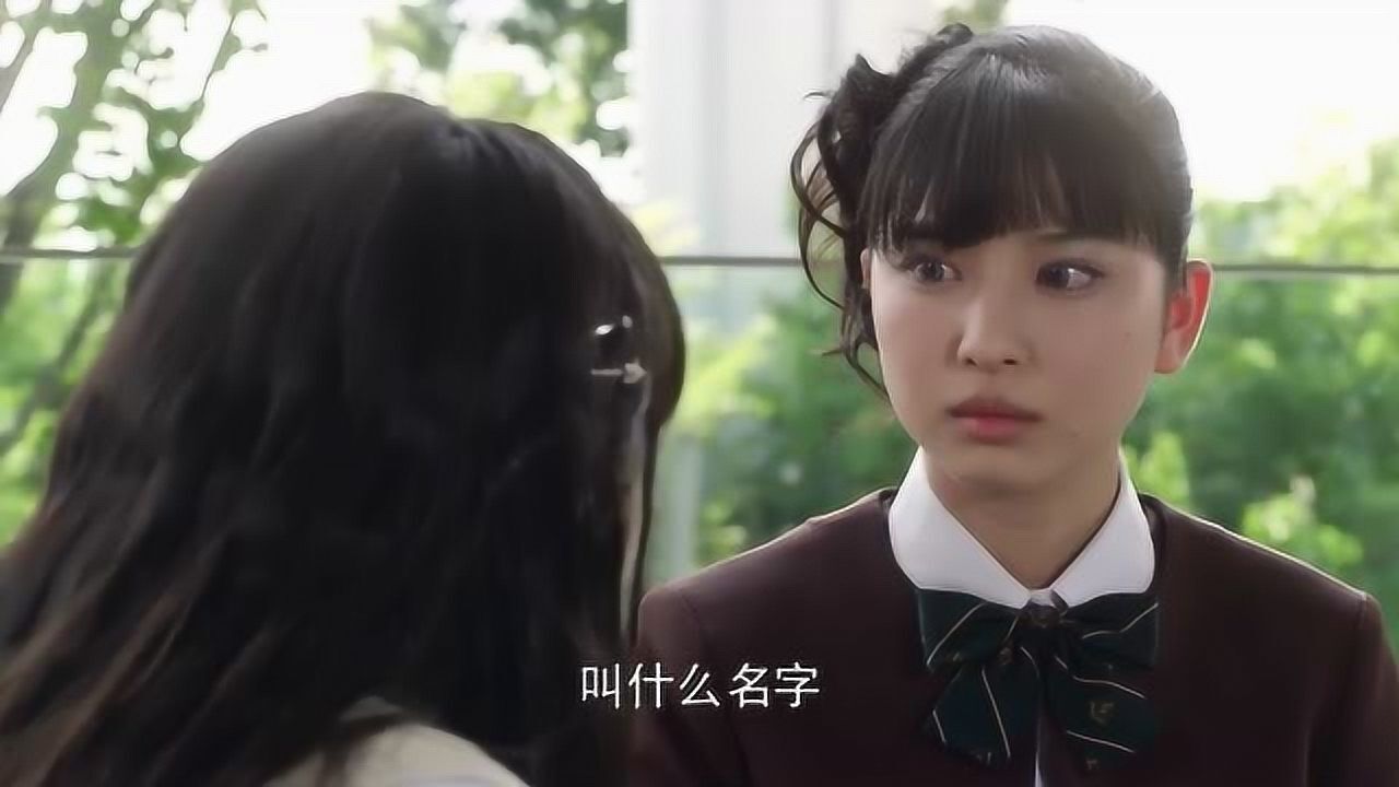 罗布奥特曼凑朝阳非常难过得不停吃东西美剑沙姬很担心她