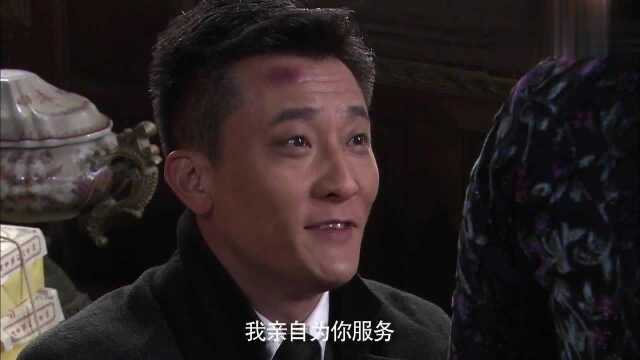 对与决:小野探望晓蓉,想带她出去散心,还说要离开军队和她相守