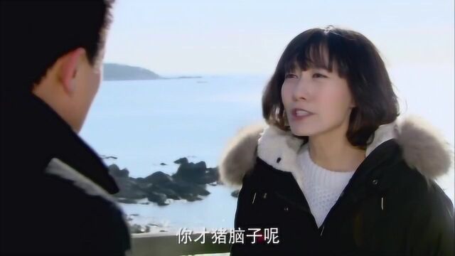 黄上上知道了爸妈全被抓起来,无法接受这个事实,大哭大闹的