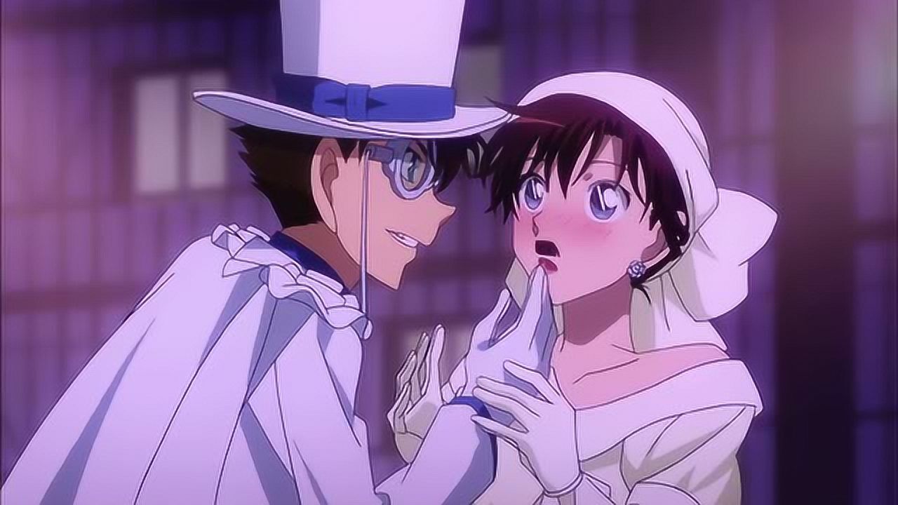 怪盗基德1412笨手笨脚的青子是永远抓不到怪盗基德的警官