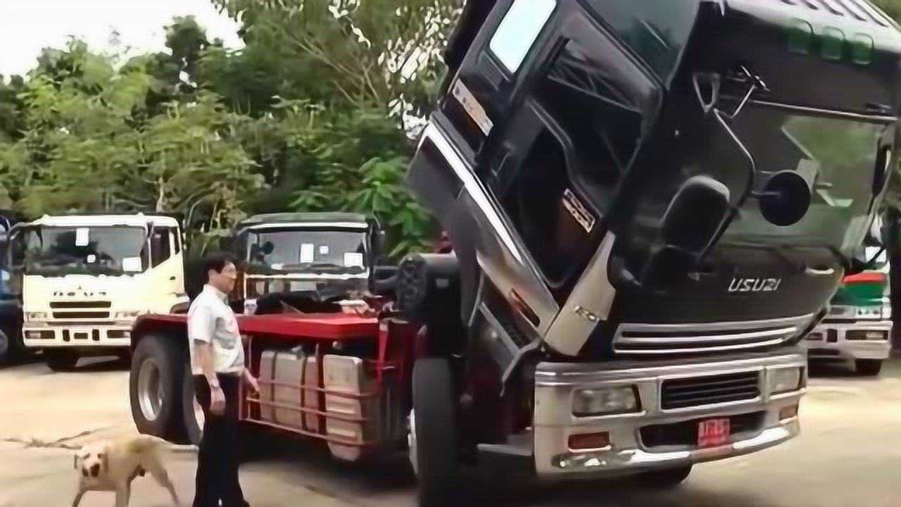 实拍:五十铃卡车驾驶室翻转的全过程