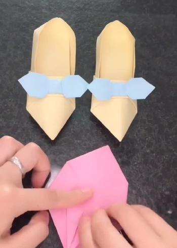 折纸鞋子 方法图片
