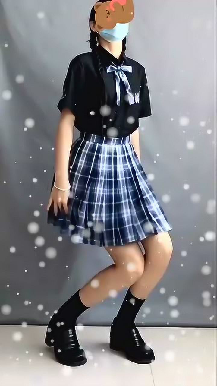 jk制服转身变装术看了有没有很心动