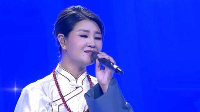 降央卓玛演唱《吉祥藏历年》欢快的歌声,好听极了