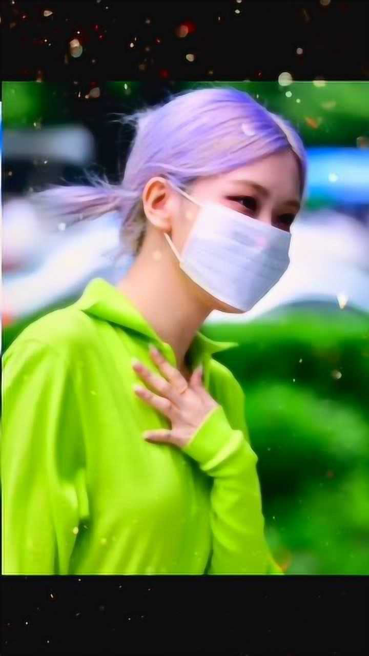 rose:我来看看,到底是哪个小朋友要教肉肉戴口罩!