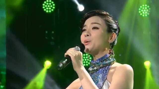 陈思思演唱《绣红旗》,感情真挚细腻,重现当年的经典!