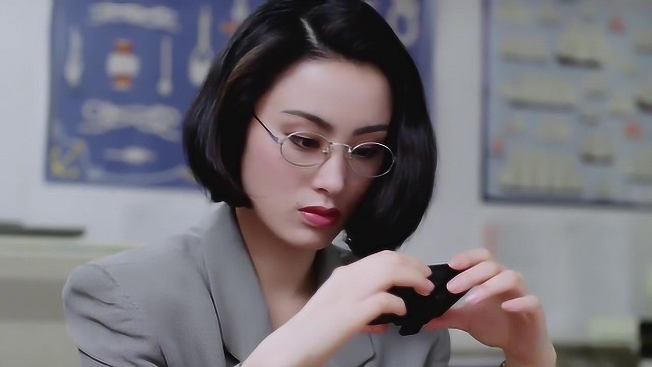 逃学威龙:周星驰追求张敏,被警察局的男友得知,这下有得看了!