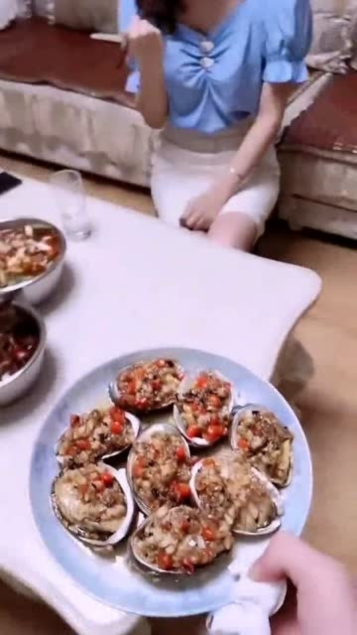 媳妇出差不在家小姨子登门姐夫亲自下厨做菜没有对比就没有伤害啊