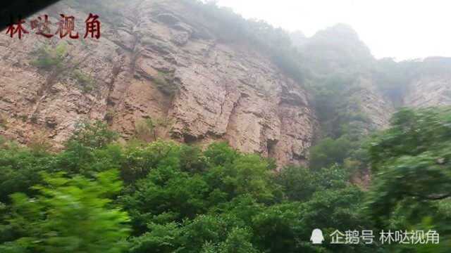 盛夏的东太行,峰峦崔嵬,林木葱郁,风光雄奇