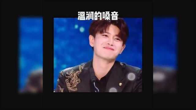 一听钟情于嘉伦的歌声